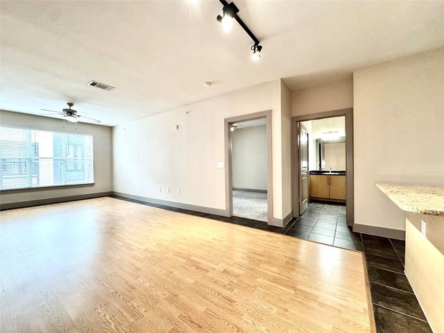 3660 Richmond Avenue 331, Houston, TX 77046