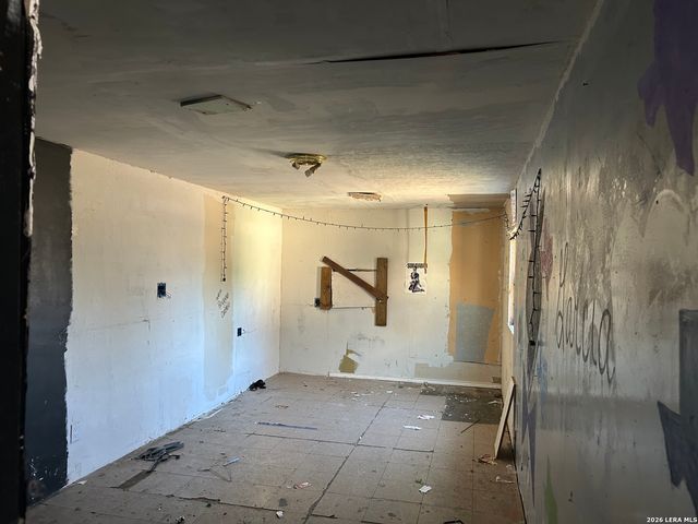 266 Lorita, San Antonio, TX 78214