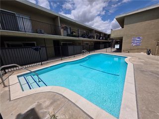 14609 Saticoy 24, Van Nuys, CA 91405