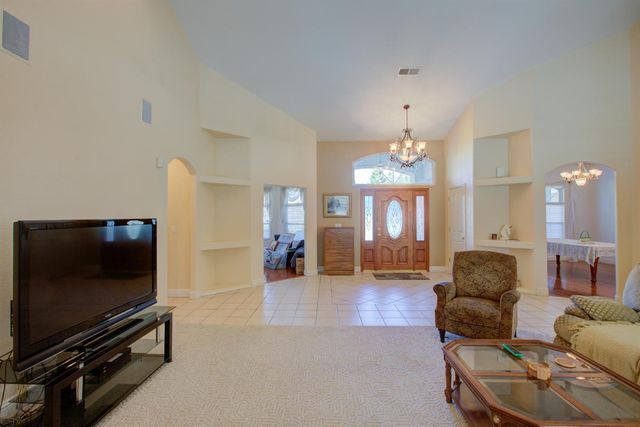 5261 Lucille, Atwater, CA 95301