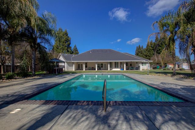 5261 Lucille, Atwater, CA 95301