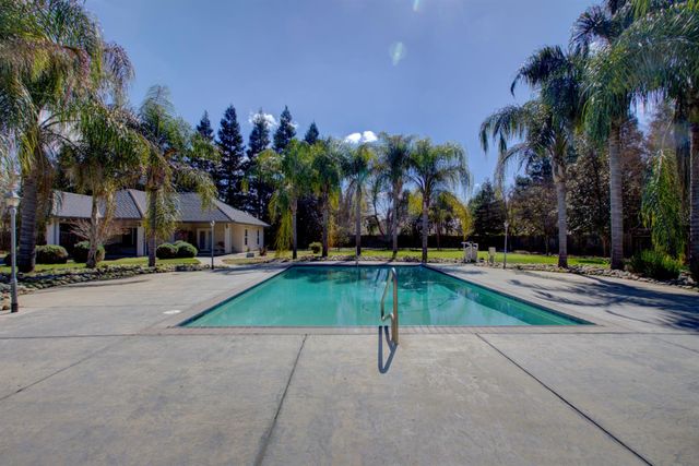 5261 Lucille, Atwater, CA 95301