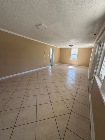 125 Case Avenue, Spartanburg, SC 29301