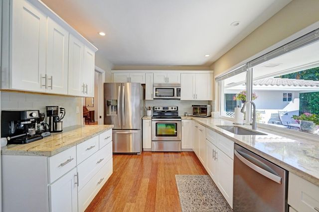 4820 NE 27 Avenue, Fort Lauderdale, FL 33308