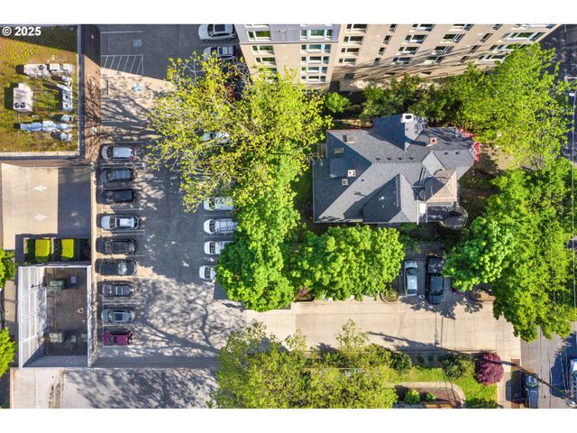 1016 Se 12TH Ave, Portland, OR 97214