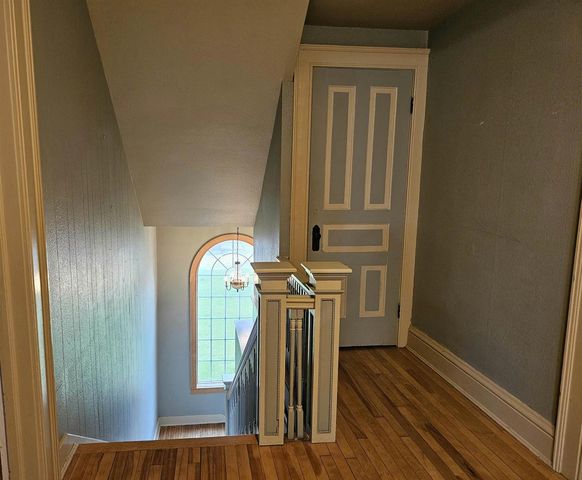 218 E MAIN STREET, Weyauwega, WI 54983