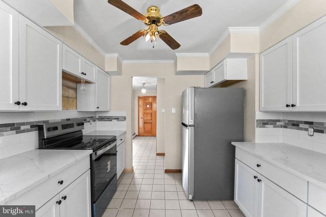 292 E PITTSFIELD ST, Pennsville, NJ 08070