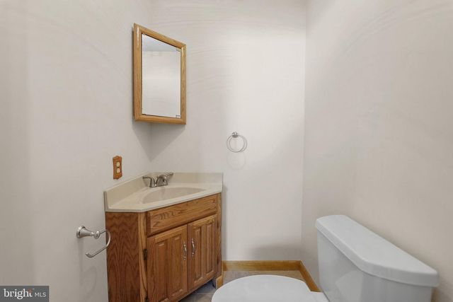 292 E PITTSFIELD ST, Pennsville, NJ 08070