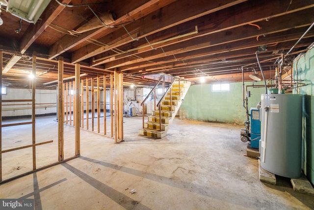 292 E PITTSFIELD ST, Pennsville, NJ 08070