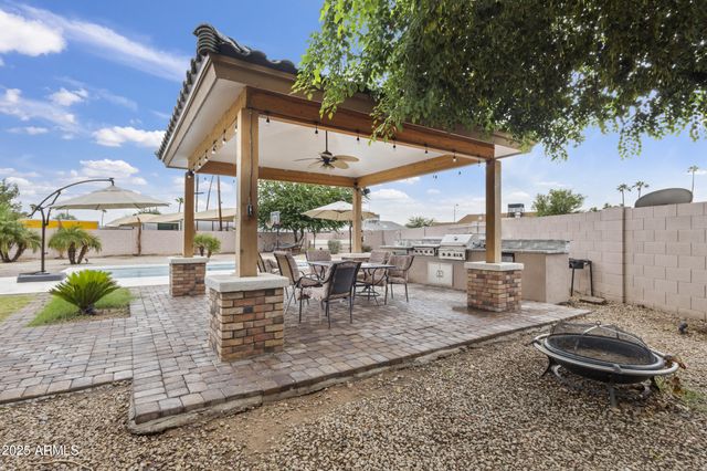 5775 N 72ND Drive, Glendale, AZ 85303