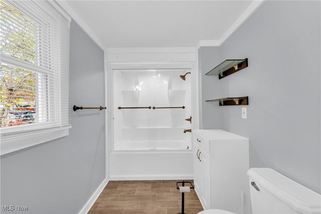 1850 Turkeyfoot Lake Road, Barberton, OH 44203