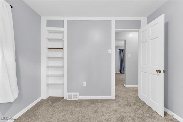 1850 Turkeyfoot Lake Road, Barberton, OH 44203