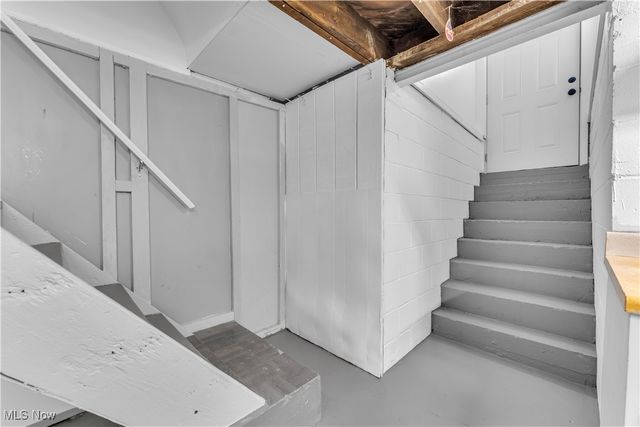 1850 Turkeyfoot Lake Road, Barberton, OH 44203