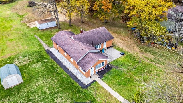 1850 Turkeyfoot Lake Road, Barberton, OH 44203
