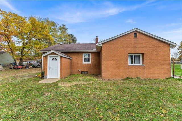 1850 Turkeyfoot Lake Road, Barberton, OH 44203