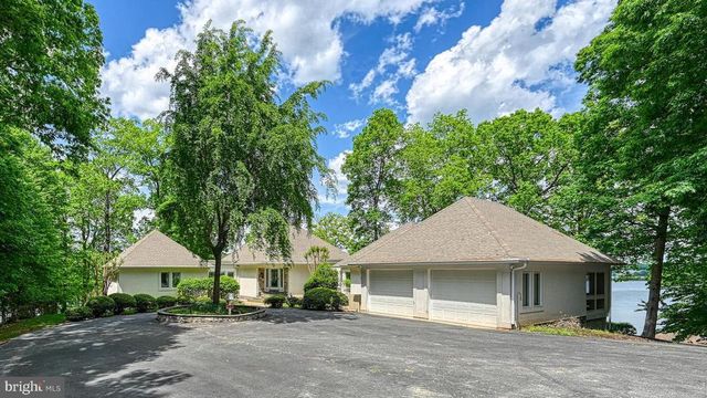 40 GRANDVIEW DR, Mineral, VA 23117