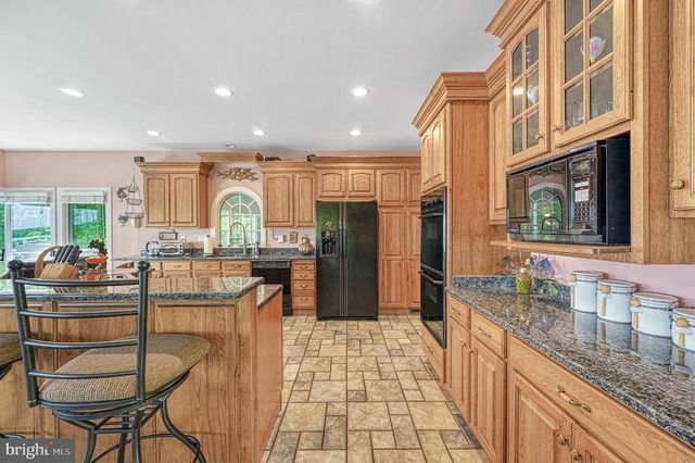 40 GRANDVIEW DR, Mineral, VA 23117