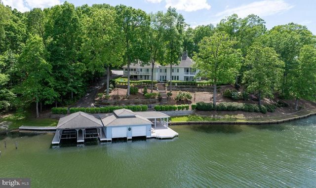 40 GRANDVIEW DR, Mineral, VA 23117