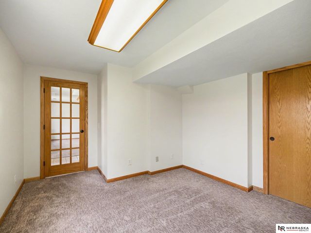 11840 S 219th Avenue, Gretna, NE 68028