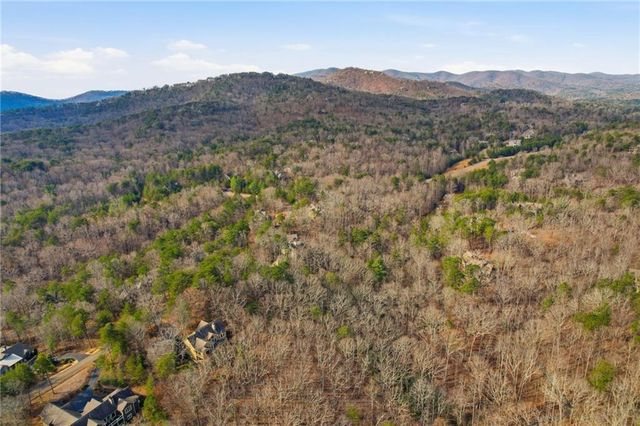 3268 Red Trillium Ridge, Big Canoe, GA 30143