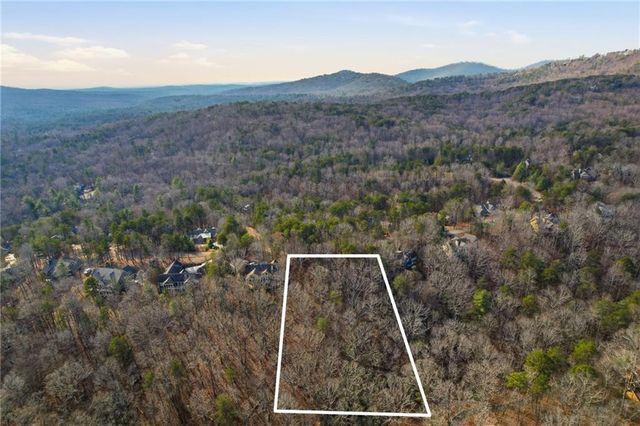 3268 Red Trillium Ridge, Big Canoe, GA 30143
