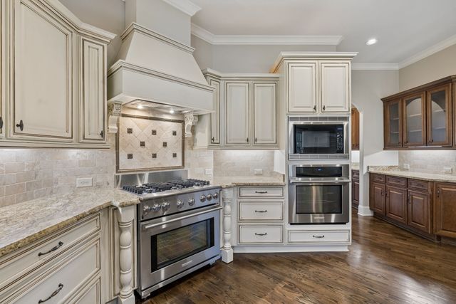 990 Still Forest Dr, Brentwood, TN 37027