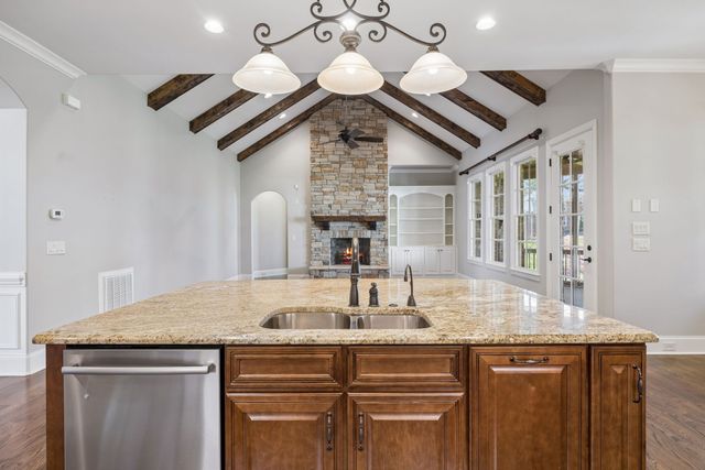 990 Still Forest Dr, Brentwood, TN 37027