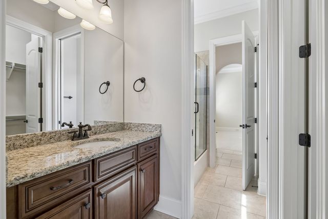 990 Still Forest Dr, Brentwood, TN 37027