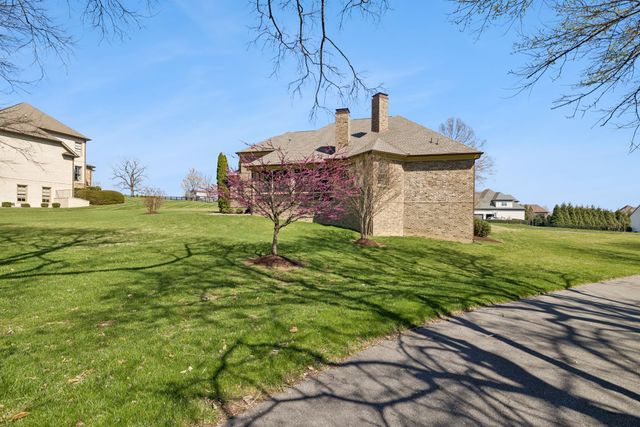 990 Still Forest Dr, Brentwood, TN 37027