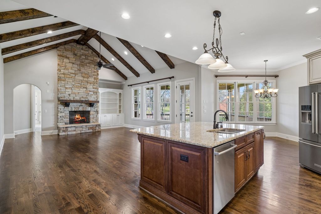 990 Still Forest Dr, Brentwood, TN 37027