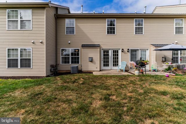 149 CARDINAL LN, Hummelstown, PA 17036