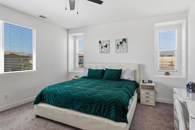 76267 Cambridge Drive, Palm Desert, CA 92211