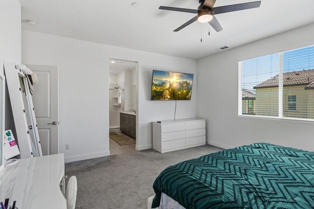 76267 Cambridge Drive, Palm Desert, CA 92211