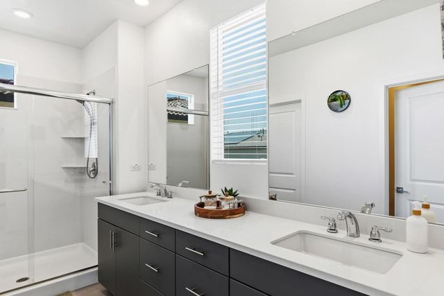 76267 Cambridge Drive, Palm Desert, CA 92211