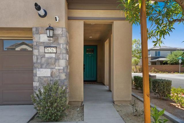 76267 Cambridge Drive, Palm Desert, CA 92211