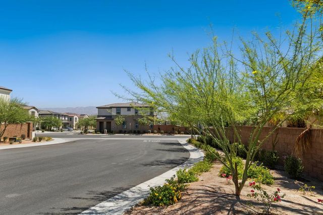 76267 Cambridge Drive, Palm Desert, CA 92211
