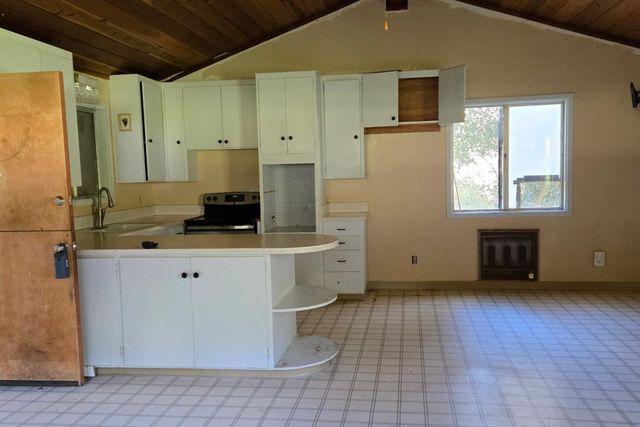 28750 Underwood Road, Salinas, CA 93908