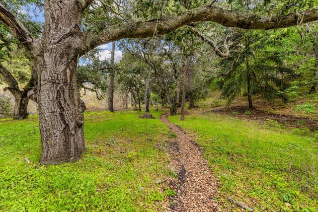 28750 Underwood Road, Salinas, CA 93908