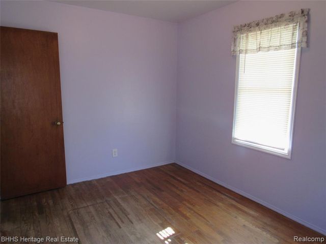 1678 Gregory Avenue, Lincoln Park, MI 48146