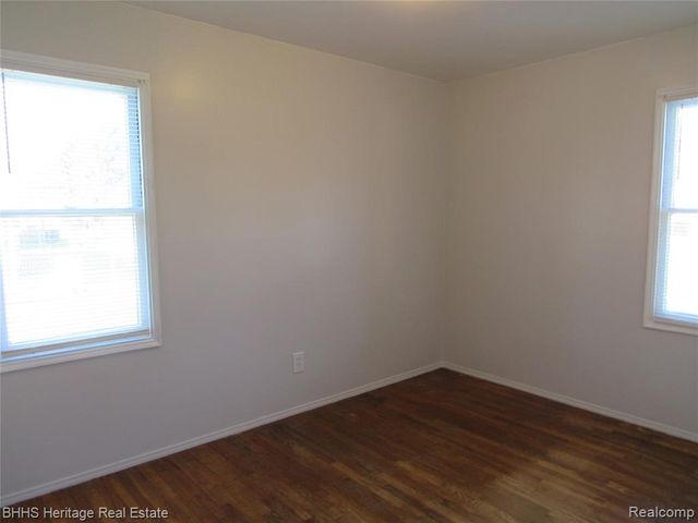 1678 Gregory Avenue, Lincoln Park, MI 48146