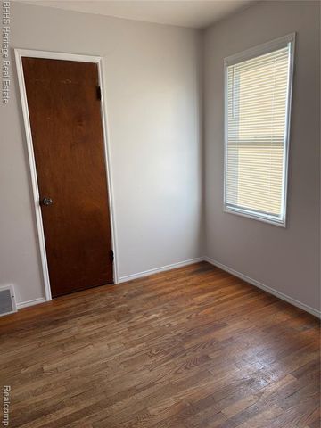 1678 Gregory Avenue, Lincoln Park, MI 48146