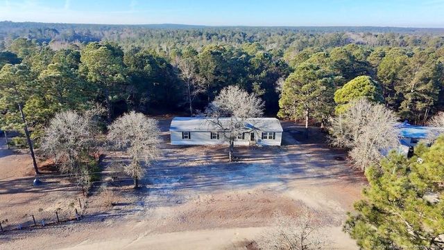 196 Autumn Drive, Vass, NC 28394