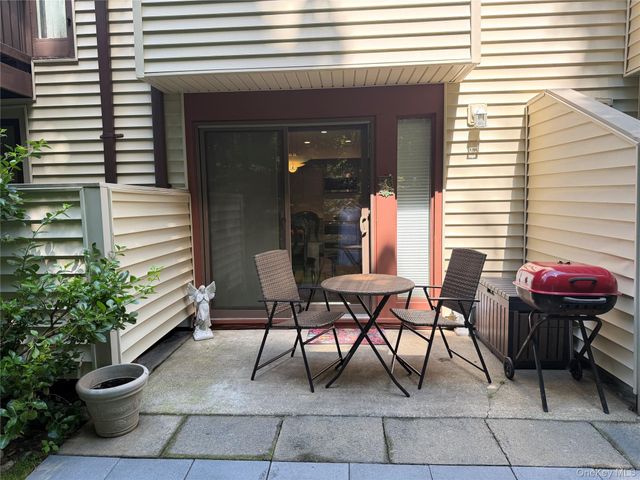 56 Kirby Close B, Yorktown Heights, NY 10598