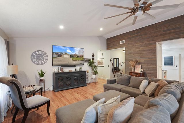 2952 Old Ranch Circle, Stockton, CA 95209