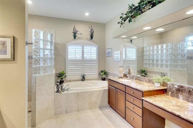 11809 OAK RIDGE DRIVE, Parrish, FL 34219