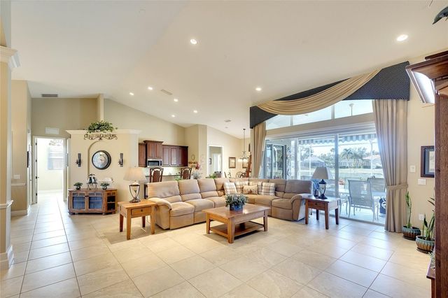 11809 OAK RIDGE DRIVE, Parrish, FL 34219