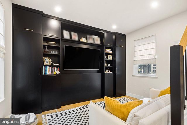 2314 MADISON SQ, Philadelphia, PA 19146