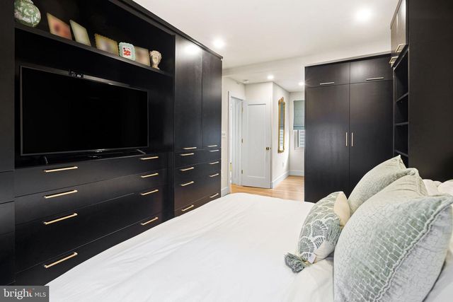 2314 MADISON SQ, Philadelphia, PA 19146