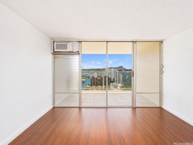 445 Seaside Avenue 3505, Honolulu, HI 96815