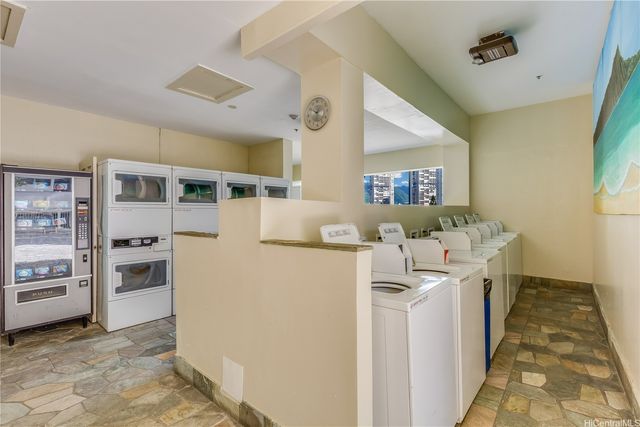 445 Seaside Avenue 3505, Honolulu, HI 96815